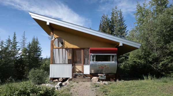 Tin Poppy Cabin: awesome glamping in BC near Vancouver, Kelowna, Vernon, Salmon Arm, and Kamloops.