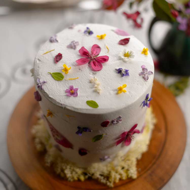 Tin Poppy Wedding Cake