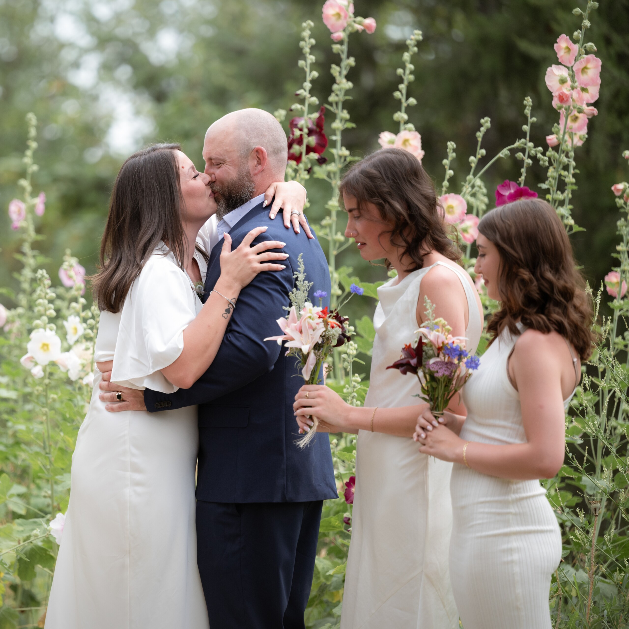 Tin Poppy Retreat Decor