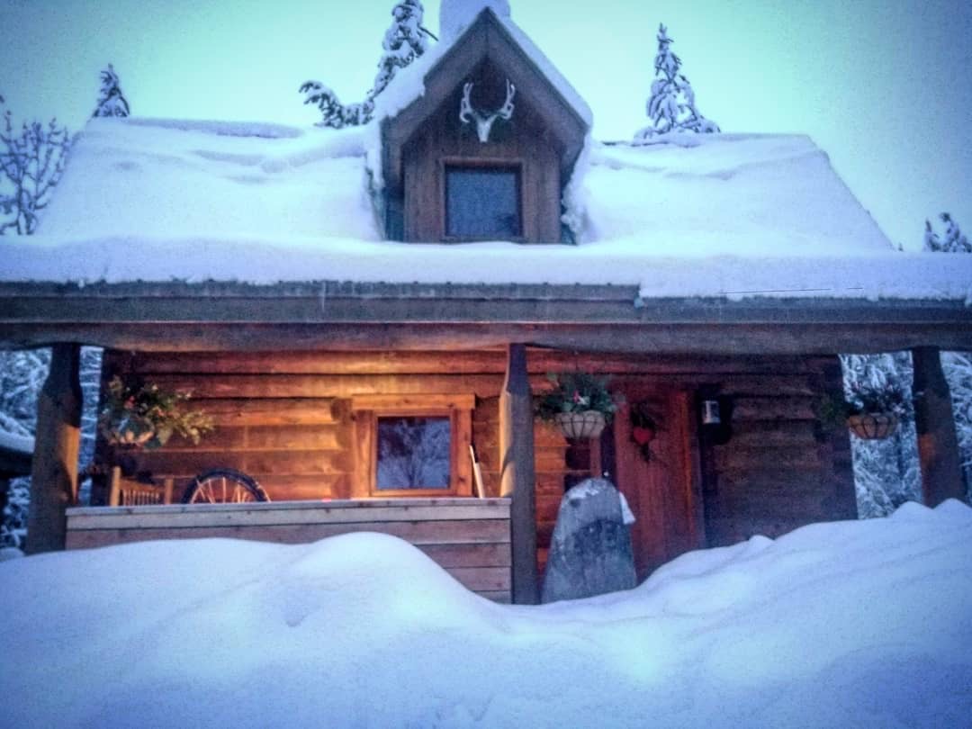 Winter glamping at Tin Poppy Retreat.